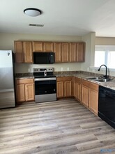 3061 Castlecreek Dr SW in Madison, AL - Building Photo - Building Photo