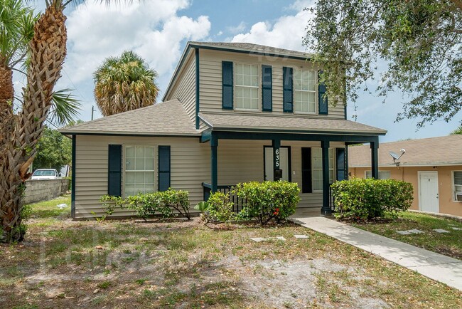 property at 720 4th St