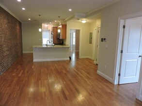 5 Marney St, Unit 2 in Cambridge, MA - Building Photo - Building Photo