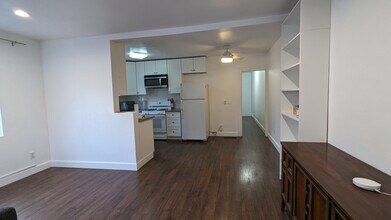 1122 E Harvard St in Glendale, CA - Building Photo - Building Photo