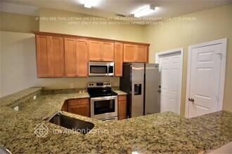 1164 St Tropez Ct in Kissimmee, FL - Foto de edificio - Building Photo