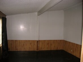 205 E Elm St in Burnet, TX - Building Photo - Building Photo