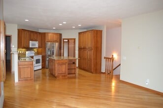 7541 Red Fox Trl in Madison, WI - Building Photo - Building Photo