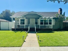 13024 7th St in Chino, CA - Building Photo