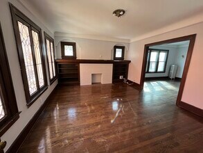 645 Neff Rd in Grosse Pointe, MI - Building Photo - Building Photo