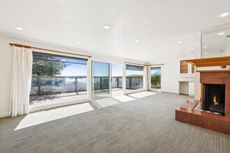 114 San Marino Dr in San Rafael, CA - Building Photo - Building Photo