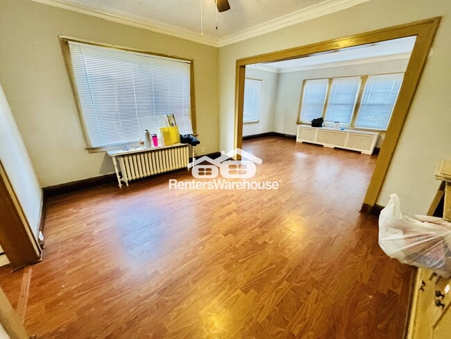 3925 Chicago Ave in Minneapolis, MN - Building Photo - Building Photo