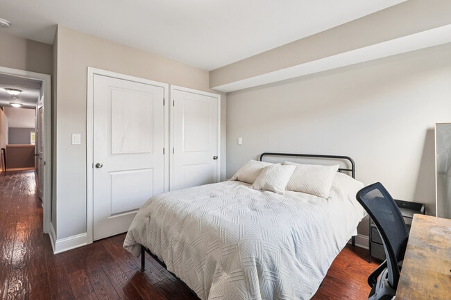 1332 Levis St NE, Unit Unit 3 in Washington, DC - Building Photo - Building Photo