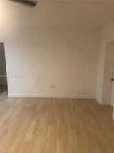 411 NW 106th St in Miami, FL - Building Photo - Building Photo