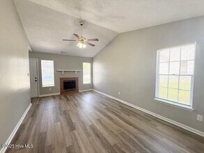 1980 W Brandymill Ln in Jacksonville, NC - Building Photo - Building Photo