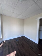 146 E 2nd St in Oswego, NY - Building Photo - Building Photo