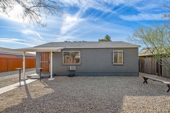 218 E Linden St in Tucson, AZ - Building Photo - Building Photo