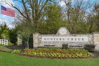 6819 Hunters Trace Ln in Baytown, TX - Building Photo - Building Photo