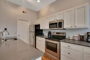 4206 Castleman Ave, Unit 1E in St. Louis, MO - Building Photo