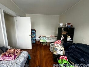 1163 Boylston St, Unit 6 in Boston, MA - Foto de edificio - Building Photo