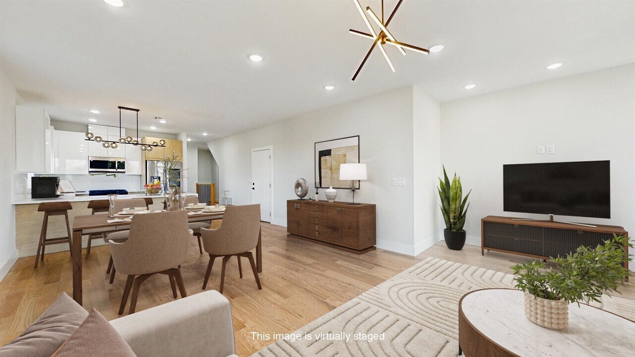 110 Pamrapo Ave in Jersey City, NJ - Building Photo