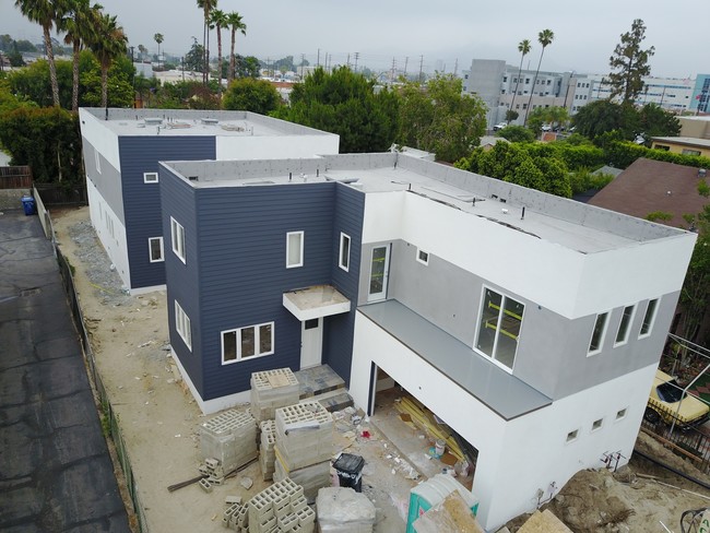 5650 Fulcher Ave in North Hollywood, CA - Building Photo - Building Photo