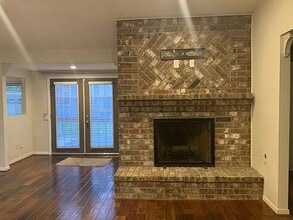 6318 Leaf Arbor Dr in Houston, TX - Building Photo - Building Photo