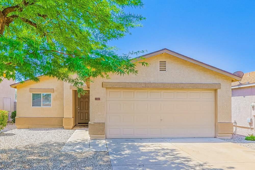 1055 E Denim Trail in San Tan Valley, AZ - Building Photo
