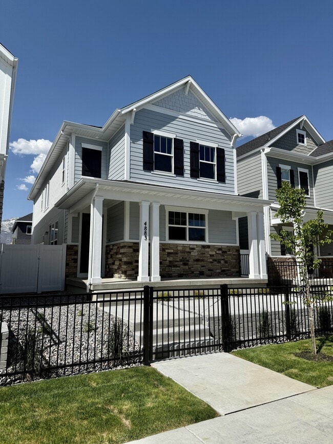 4883 Coulter Ct in Highland, UT - Building Photo - Building Photo