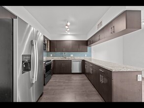 2133 NE 56th Ct in Fort Lauderdale, FL - Building Photo - Building Photo