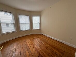 60 Ashford St, Unit 4 in Boston, MA - Building Photo - Building Photo