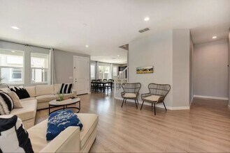 4827 Holden Dr in Rocklin, CA - Building Photo - Building Photo