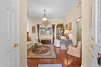 6656 Rivercrest Dr in Jacksonville, FL - Building Photo - Building Photo