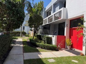 3089 NE 183rd Ln in Aventura, FL - Building Photo