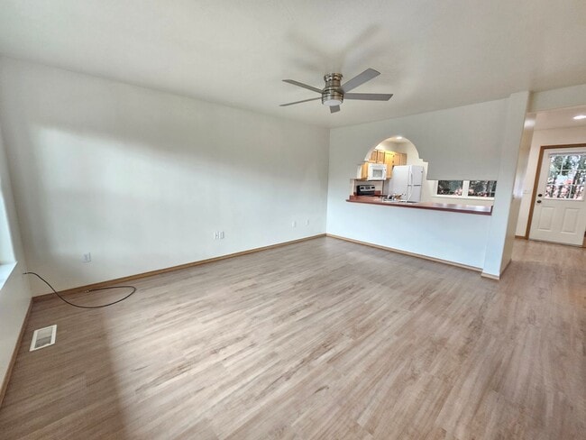 1242 S 4th St W in Missoula, MT - Building Photo - Building Photo