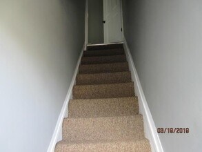 64 Poplar Ave in Newark, OH - Building Photo - Building Photo