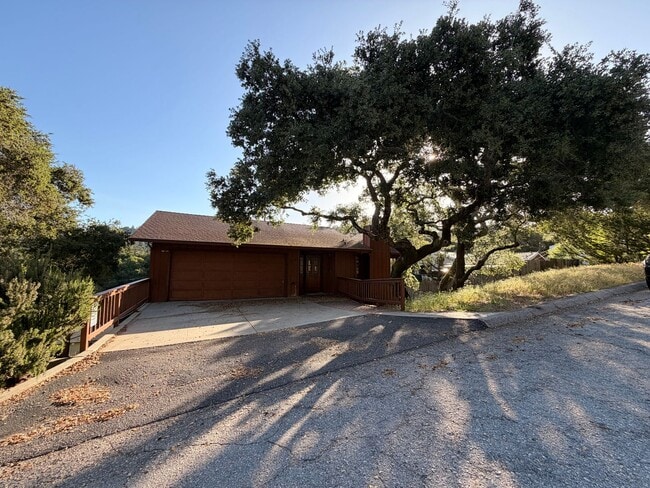 540 Noteware Dr in Ben Lomond, CA - Building Photo - Building Photo