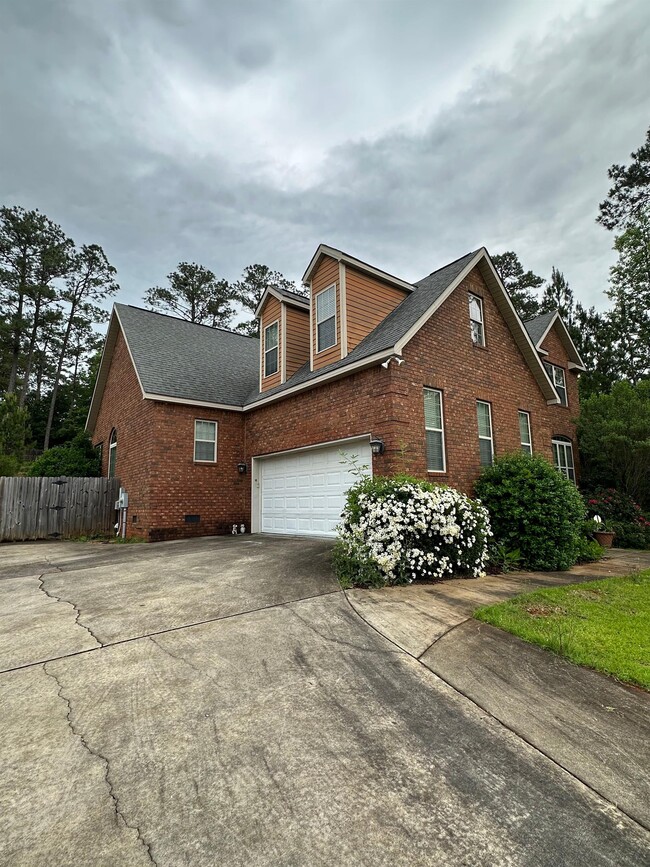 246 Carsons Walk in Macon, GA - Building Photo - Building Photo