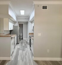 140 SW 117th Ave in Pembroke Pines, FL - Building Photo - Building Photo