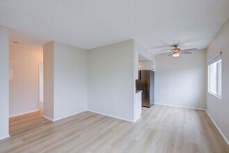 1620 W 209th St in Torrance, CA - Building Photo - Building Photo