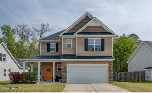 8603 Lanvale Forest Dr in Leland, NC - Building Photo