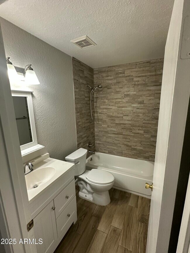1222 E Harry St in Tempe, AZ - Building Photo - Building Photo