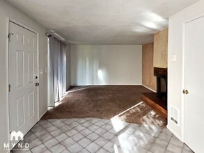 705 NE 108th Ave in Vancouver, WA - Building Photo - Building Photo