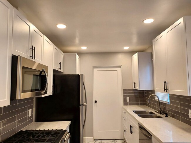 property at 3481 Myrtle Ave