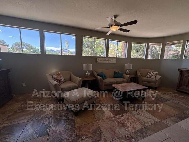7740 E Manor Pl in Tucson, AZ - Building Photo - Building Photo