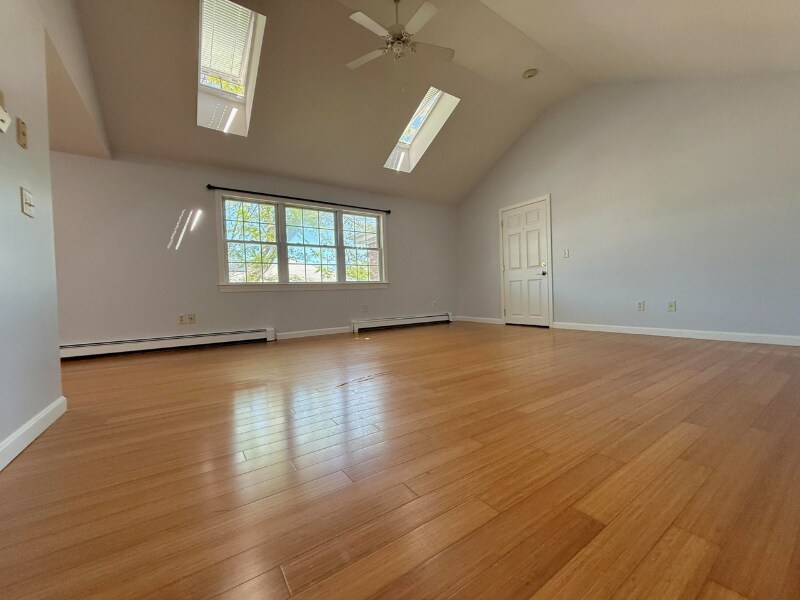 56 Center St in Dennis, MA - Building Photo