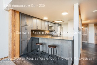 1545 Arboretum Dr in Oshkosh, WI - Building Photo - Building Photo