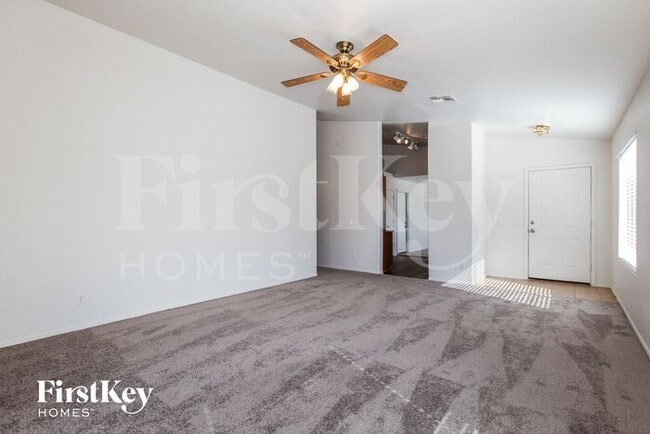 17750 N White Horse Trail in Surprise, AZ - Building Photo - Building Photo