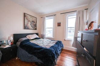 38 Jefferson St, Unit #3 in Cambridge, MA - Building Photo - Building Photo