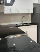 54 Pace Ave in Brantford, ON - Building Photo - Building Photo