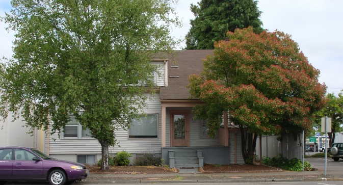 309-319 NW 4th St in Corvallis, OR - Building Photo