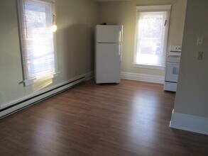 112 18th St S, Unit 201 in Fargo, ND - Building Photo - Building Photo