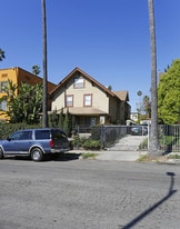 923-935 S Kenmore Ave in Los Angeles, CA - Building Photo