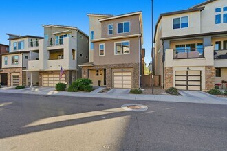 7059 W Stardust Dr in Chandler, AZ - Building Photo - Building Photo