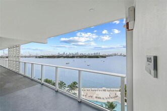 5875 Collins Ave, Unit 505 in Miami, FL - Building Photo - Building Photo